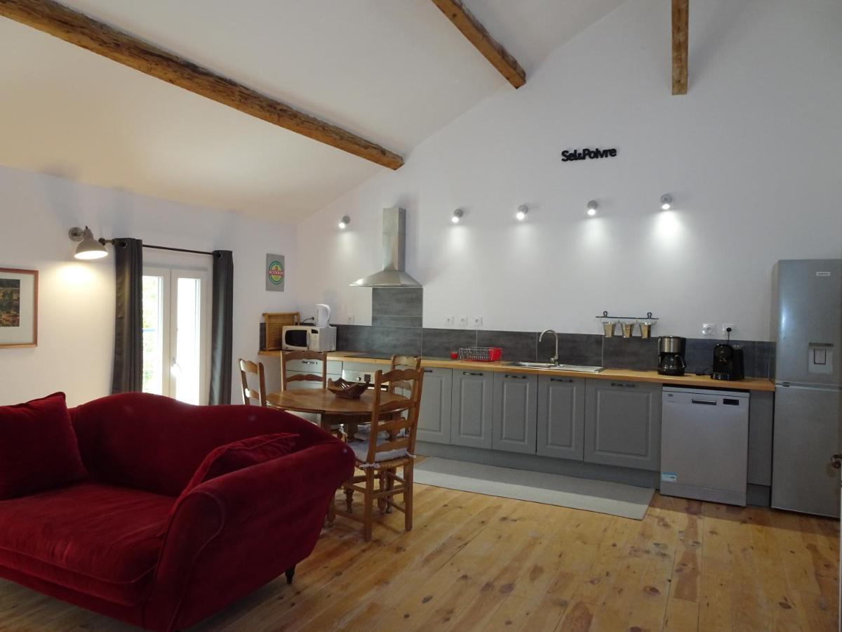Maison D' Alys Entre Luberon Et Alpilles Cabannes Buitenkant foto